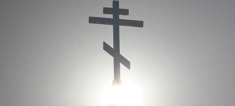 Торжественное освящение и поднятие крестов